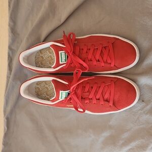 Puma Red Suede Sneakers - Size Men's EU 44 / US 10.5 / UK 9.5